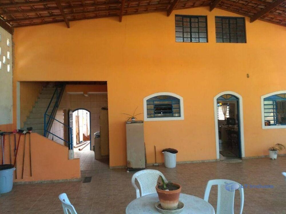 Casa, 3 quartos, 280 m² - Foto 3