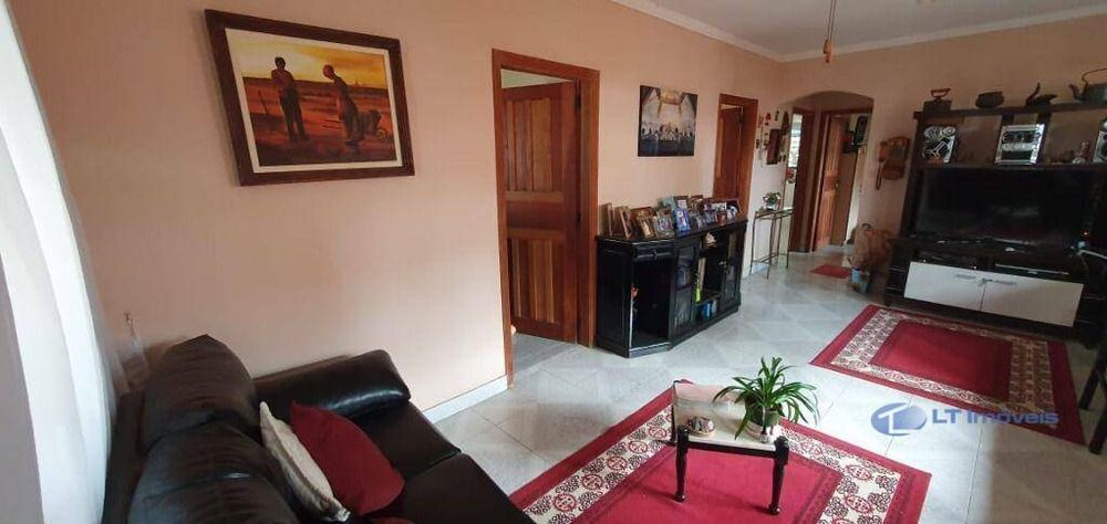 Casa, 3 quartos, 280 m² - Foto 10