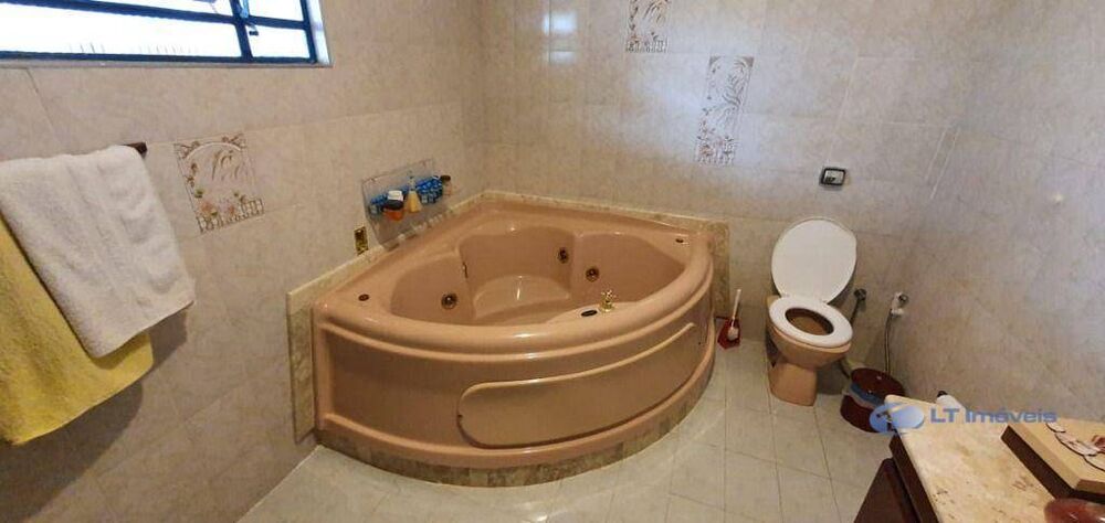 Casa, 3 quartos, 280 m² - Foto 30