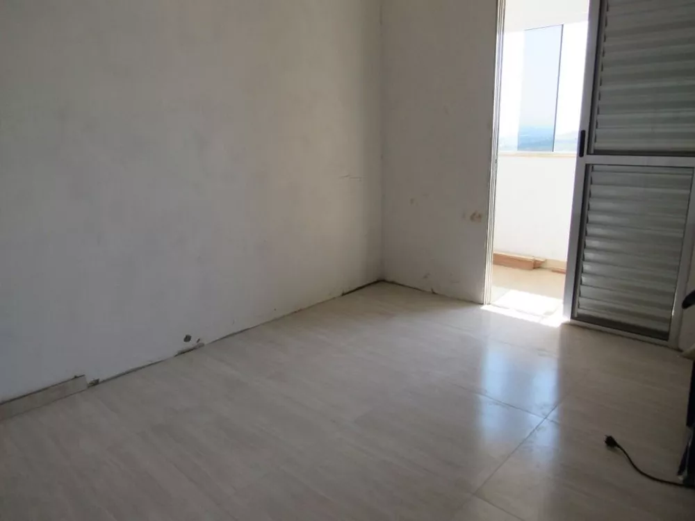 Casa à venda com 2 quartos, 275M2 - Foto 8