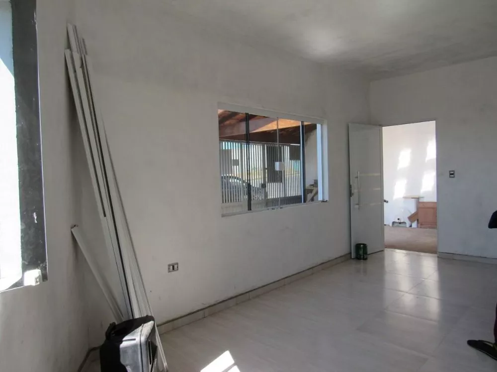 Casa à venda com 2 quartos, 275M2 - Foto 2