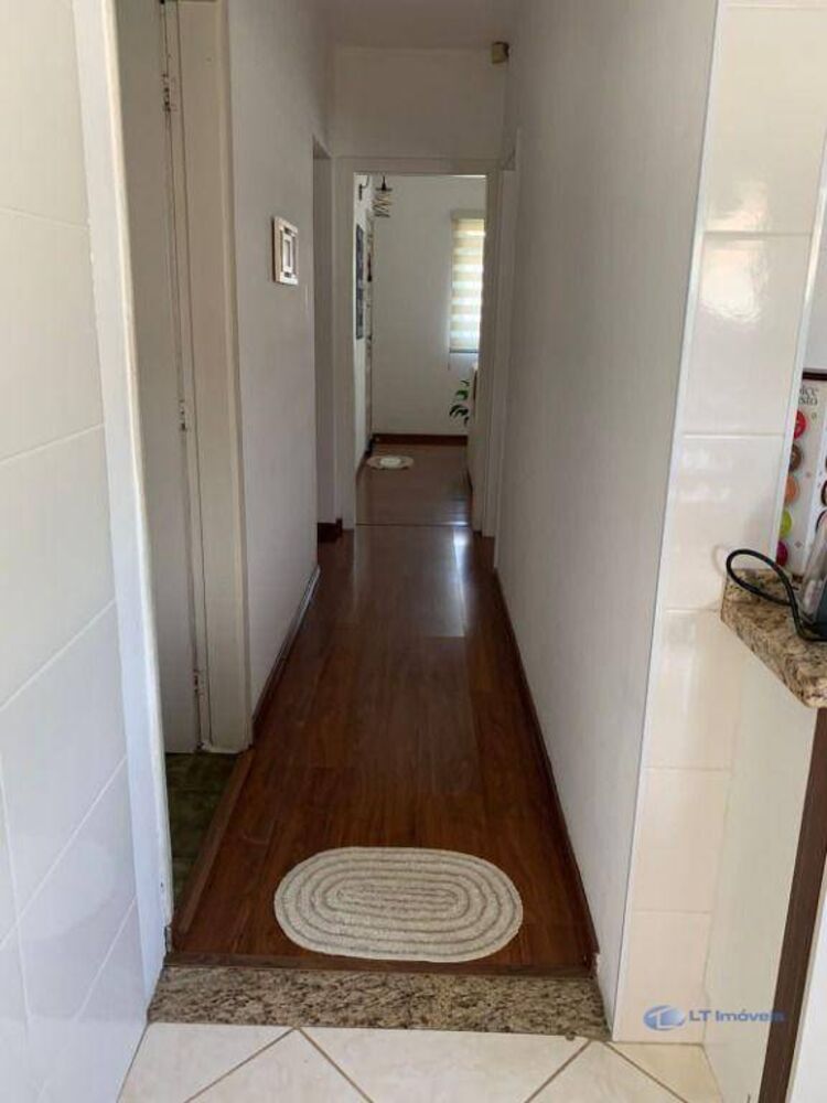 Casa à venda com 3 quartos, 121m² - Foto 7