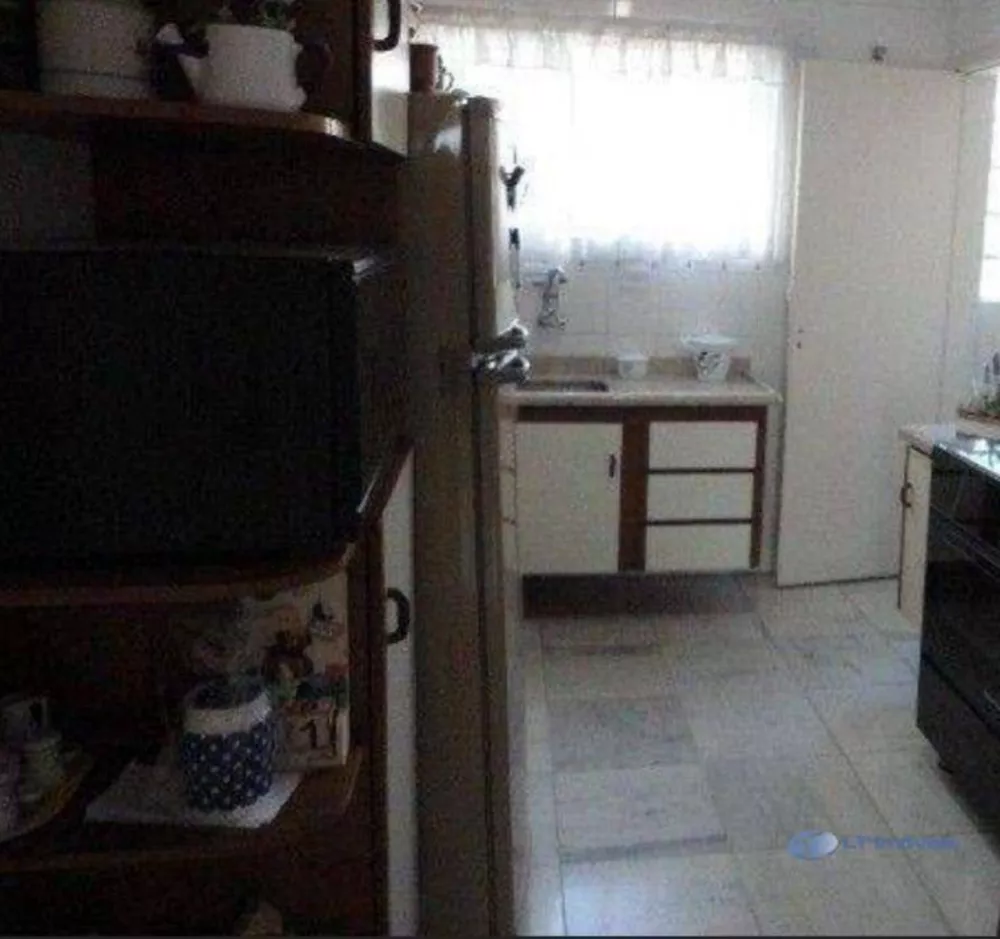 Apartamento à venda com 3 quartos, 100m² - Foto 2