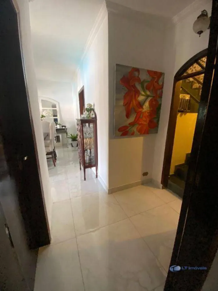 Sobrado, 2 quartos, 202 m² - Foto 4
