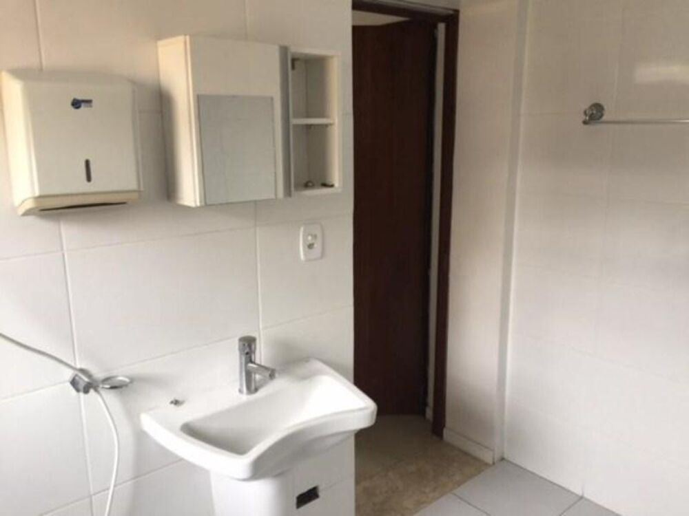 Casa, 9 quartos, 200 m² - Foto 3