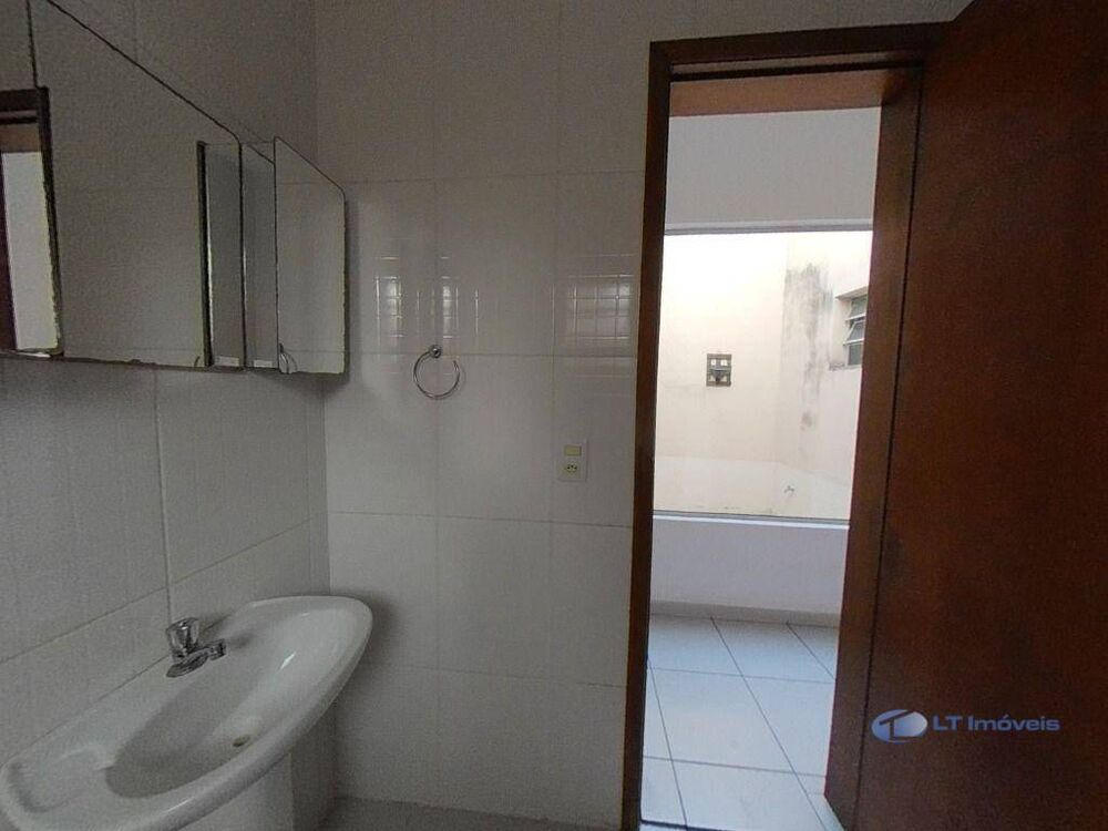 Casa, 3 quartos, 110 m² - Foto 1
