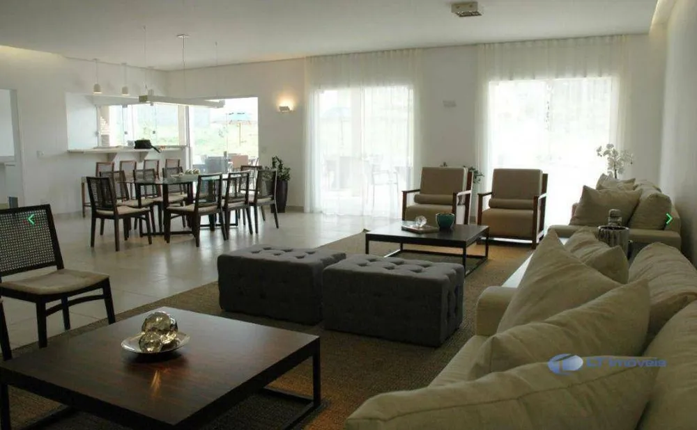 Loteamento e Condomínio, 250 m² - Foto 1