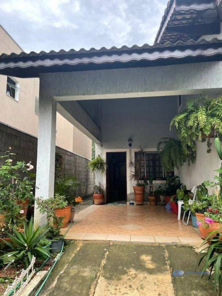 Sobrado à venda e aluguel com 2 quartos, 144m² - Foto 3