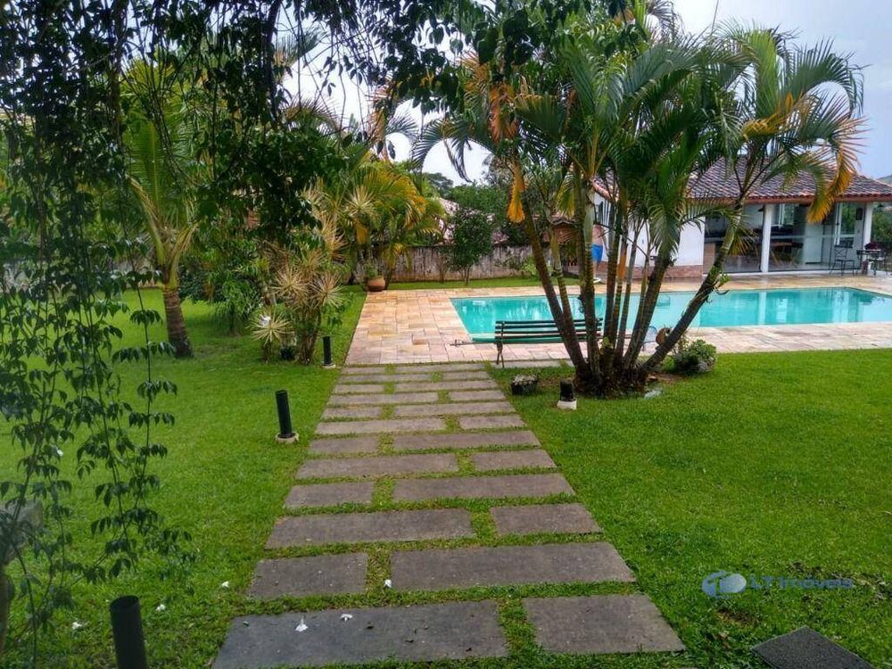 Chácara, 3 quartos, 3160 m² - Foto 2