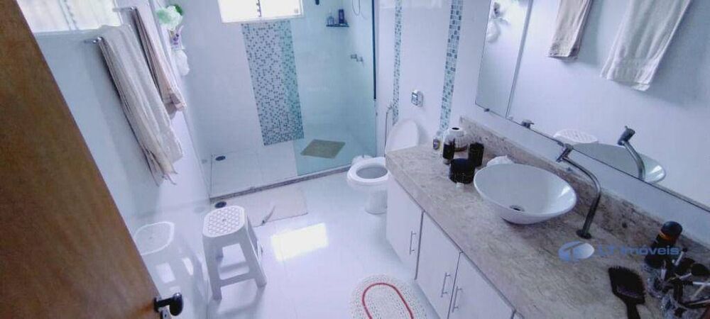 Chácara, 3 quartos, 3160 m² - Foto 4