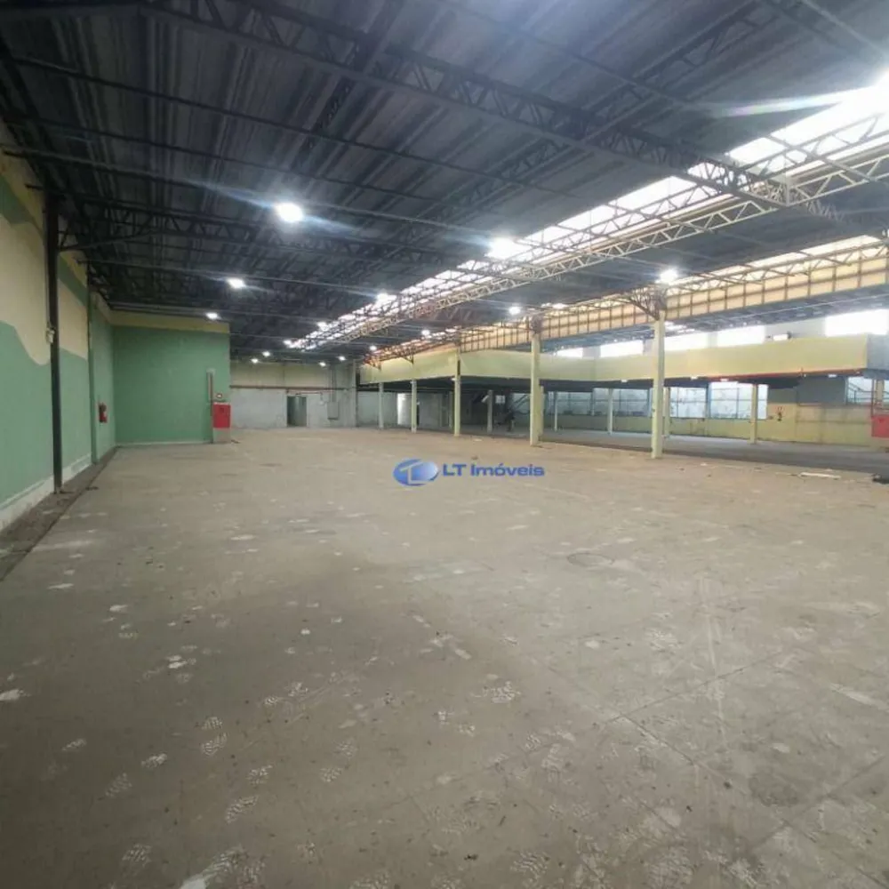 Depósito-Galpão, 2085 m² - Foto 1