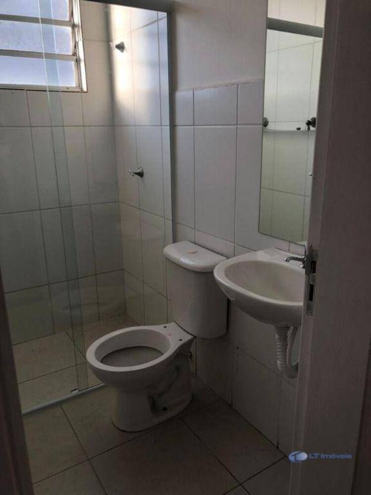 Apartamento à venda com 2 quartos, 45m² - Foto 3