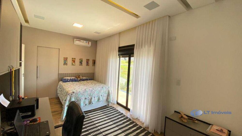 Sobrado, 3 quartos, 270 m² - Foto 8