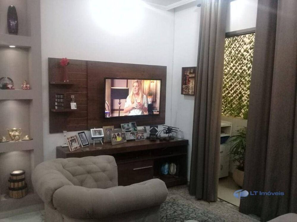 Apartamento, 3 quartos, 72 m² - Foto 1