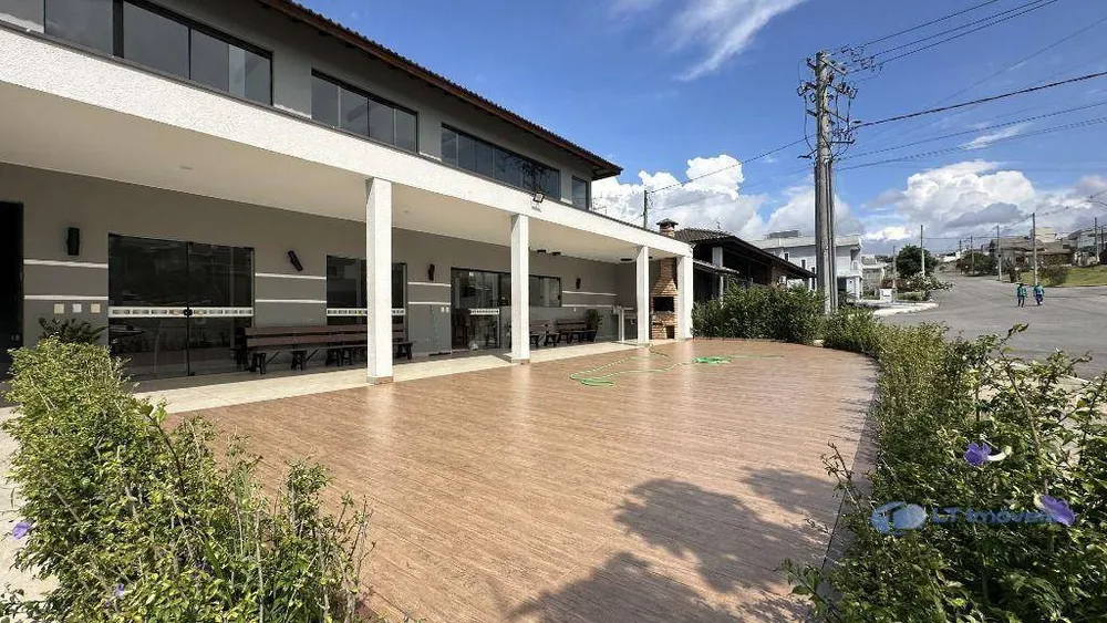 Loteamento e Condomínio, 307 m² - Foto 1