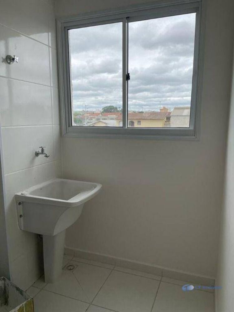 Apartamento para alugar com 2 quartos, 56m² - Foto 2
