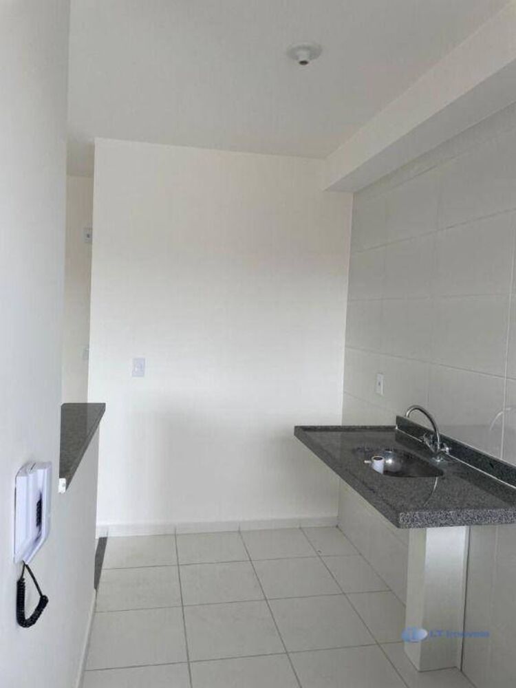 Apartamento para alugar com 2 quartos, 56m² - Foto 15