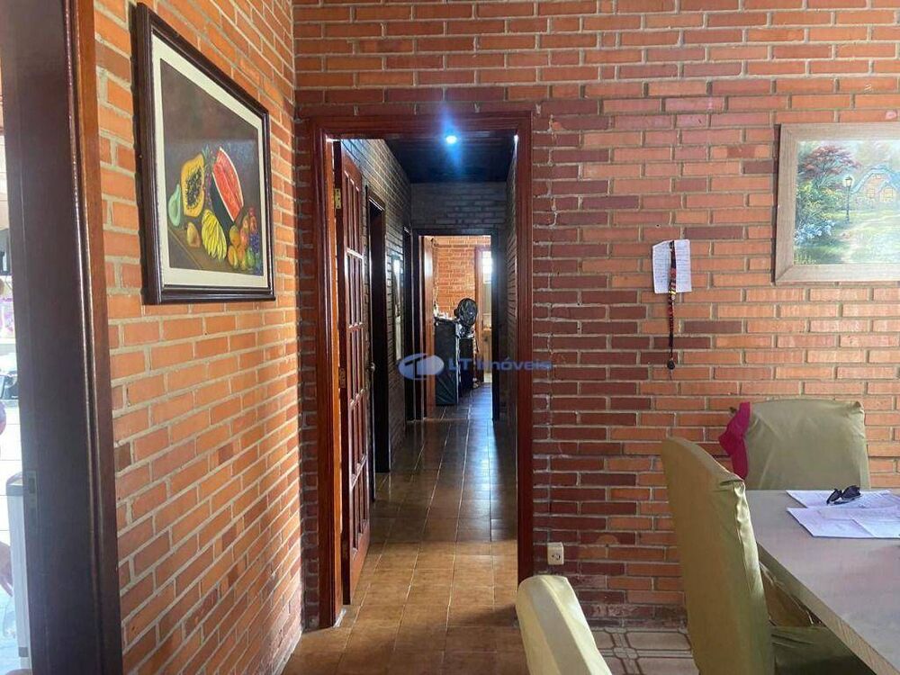 Casa, 2 quartos, 206 m² - Foto 2