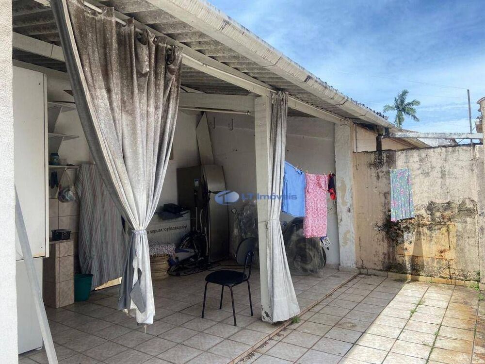 Casa, 2 quartos, 206 m² - Foto 10