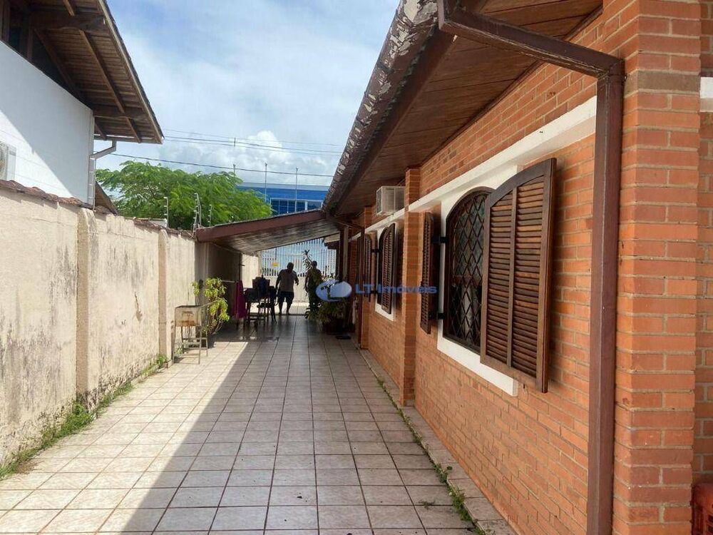 Casa, 2 quartos, 206 m² - Foto 12