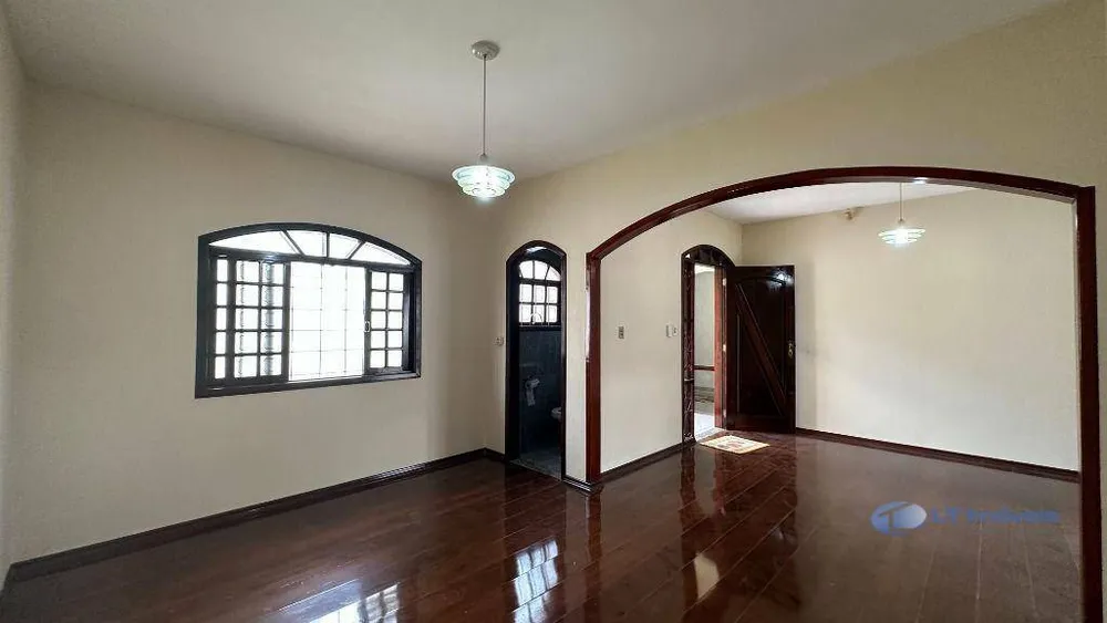 Casa, 3 quartos, 152 m² - Foto 1