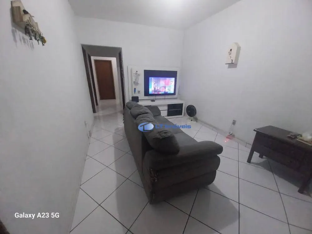 Casa, 3 quartos, 124 m² - Foto 2