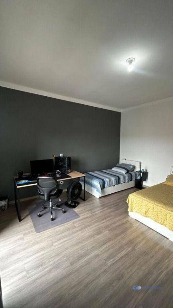 Sobrado à venda com 3 quartos, 247m² - Foto 3