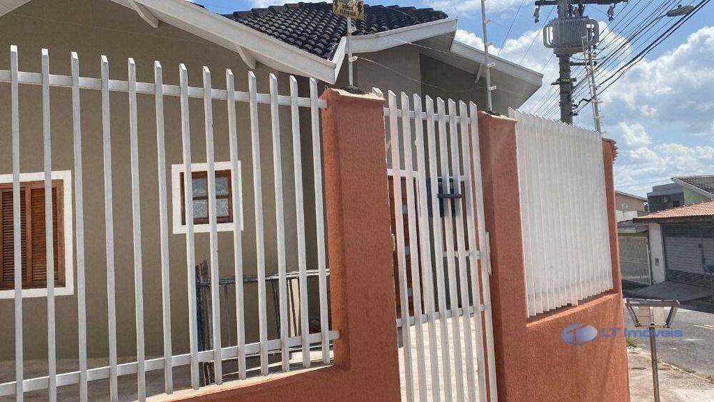 Casa, 3 quartos, 134 m² - Foto 2