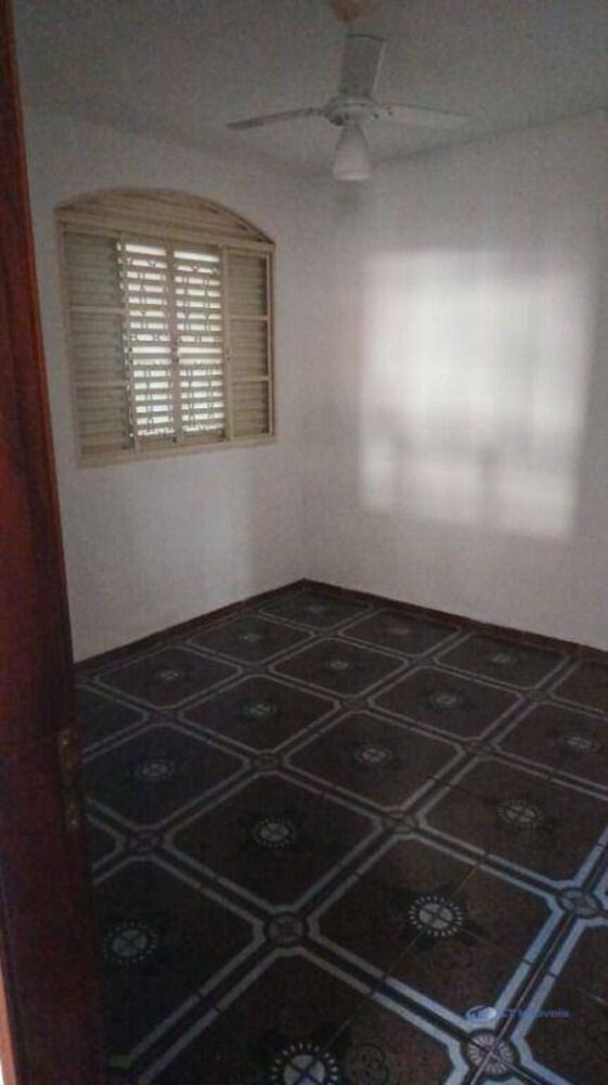 Casa, 3 quartos, 190 m² - Foto 2