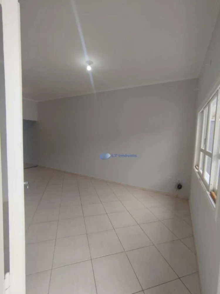 Casa, 3 quartos, 131 m² - Foto 1