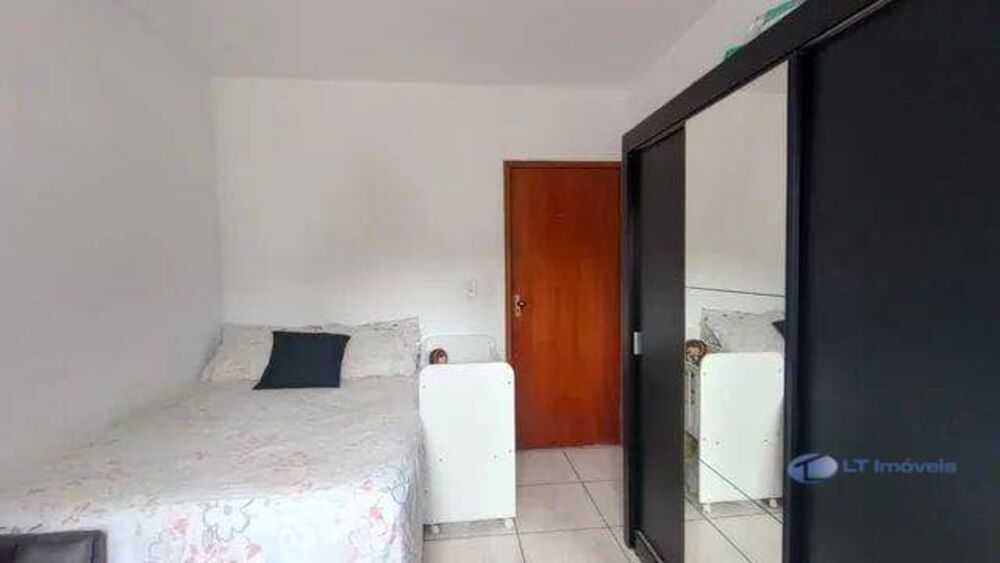 Casa de Condomínio à venda com 2 quartos, 70m² - Foto 3