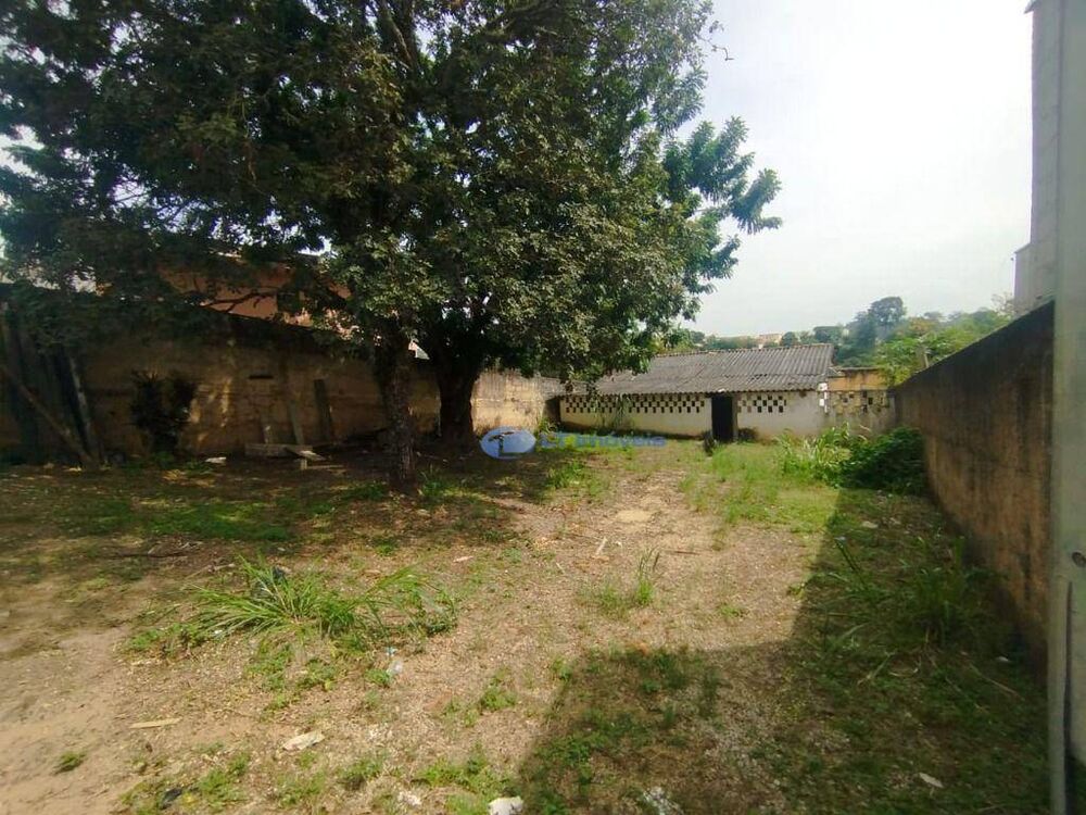 Casa à venda com 2 quartos, 55m² - Foto 1