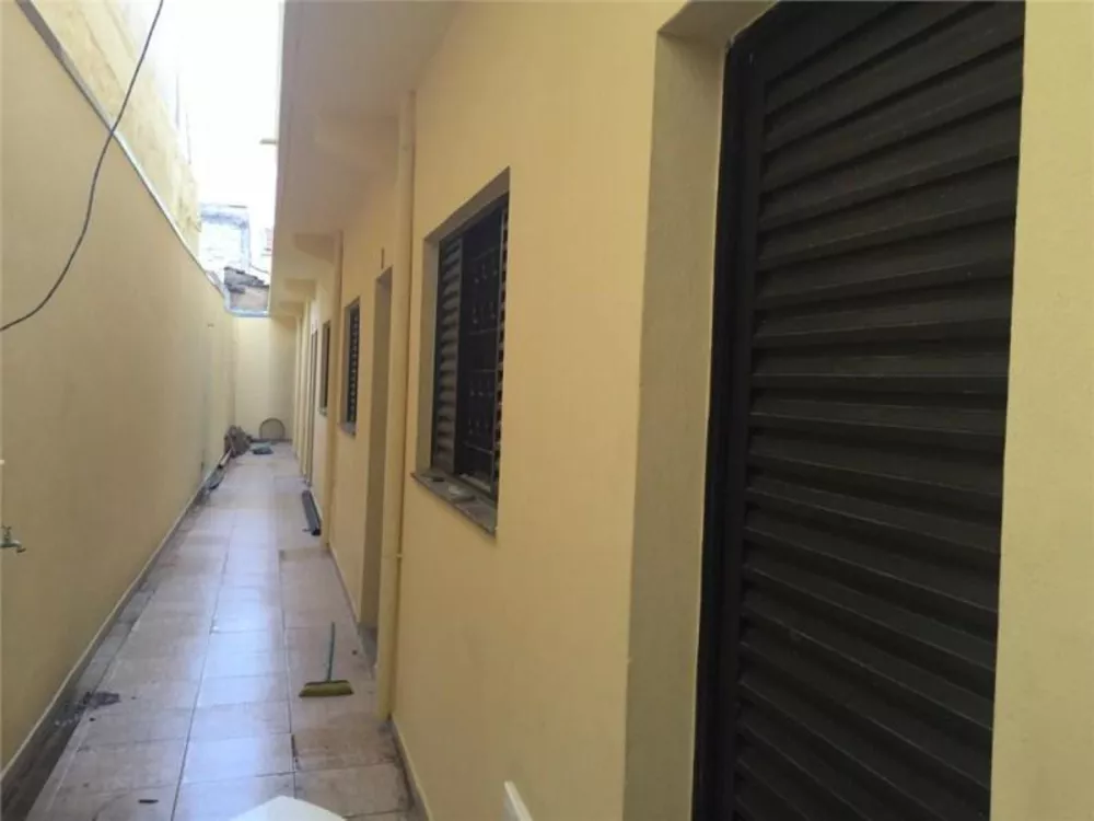 Casa de Condomínio para alugar com 1 quarto, 35m² - Foto 2