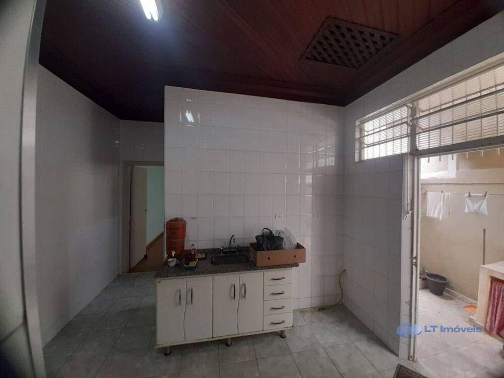 Casa à venda com 2 quartos, 142m² - Foto 8