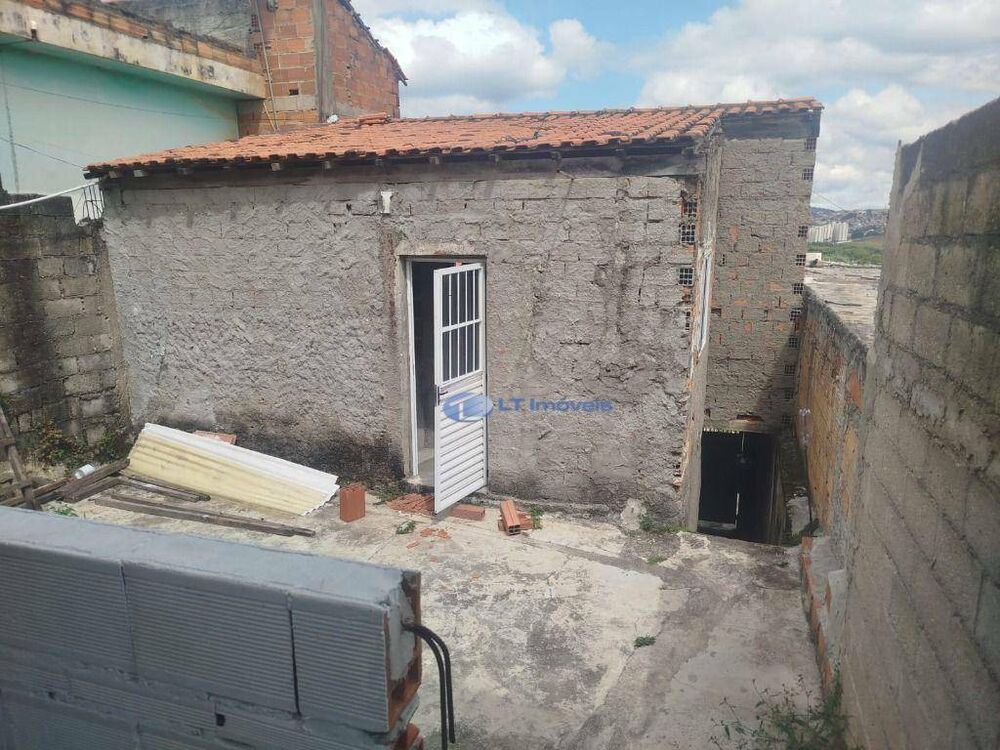 Casa, 1 quarto, 142 m² - Foto 3