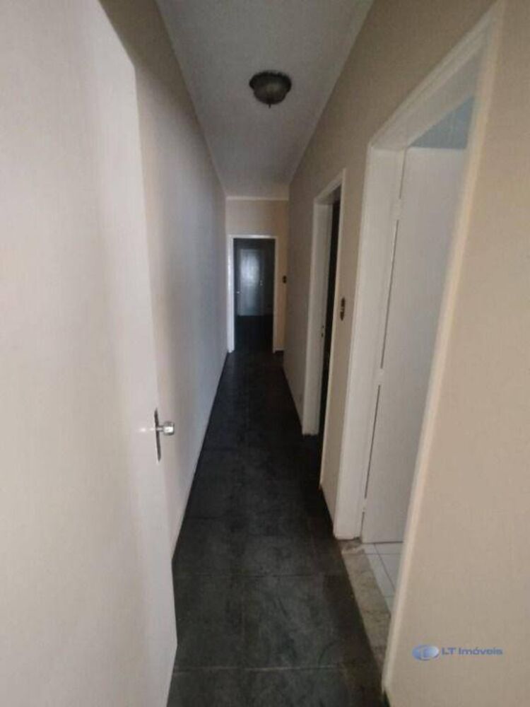 Casa à venda com 3 quartos, 165m² - Foto 3
