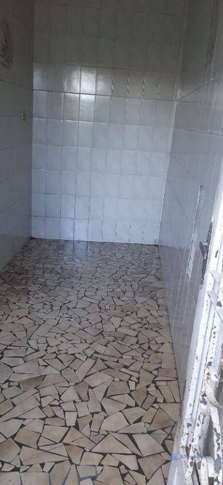 Casa à venda com 2 quartos, 140m² - Foto 4