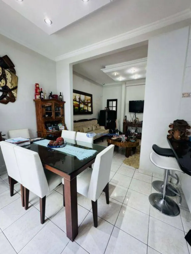 Casa, 3 quartos, 130 m² - Foto 2