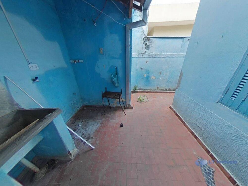 Casa para alugar com 2 quartos, 95m² - Foto 3