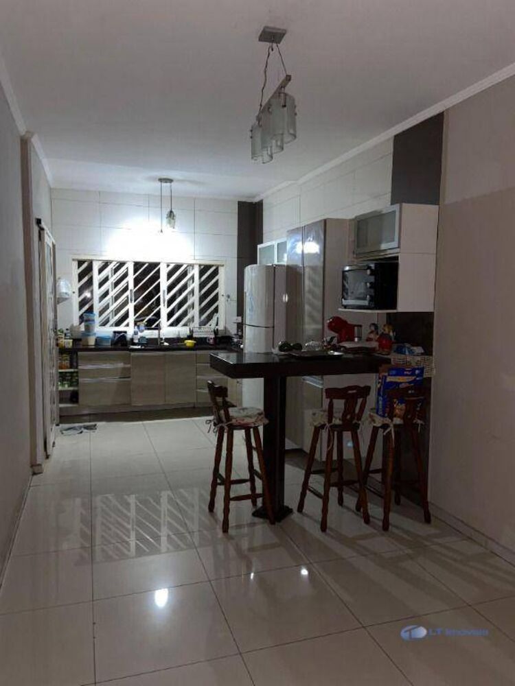 Casa, 3 quartos - Foto 2