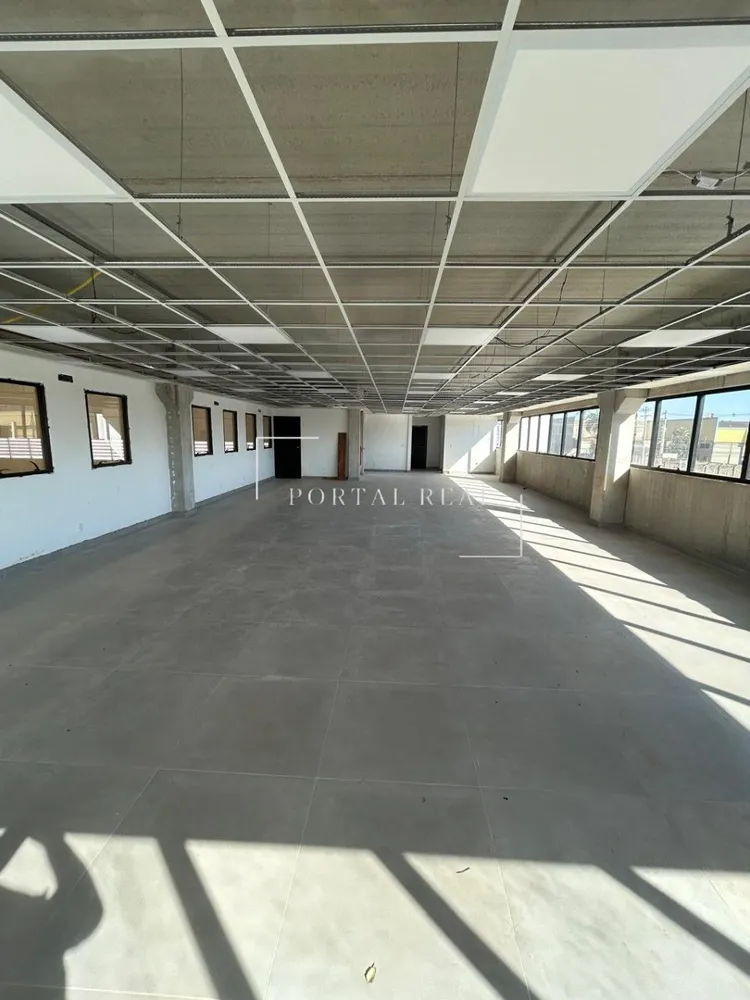 Depósito-Galpão, 2200 m² - Foto 2