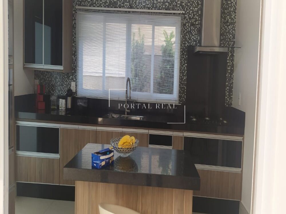 Casa, 3 quartos, 360 m² - Foto 22