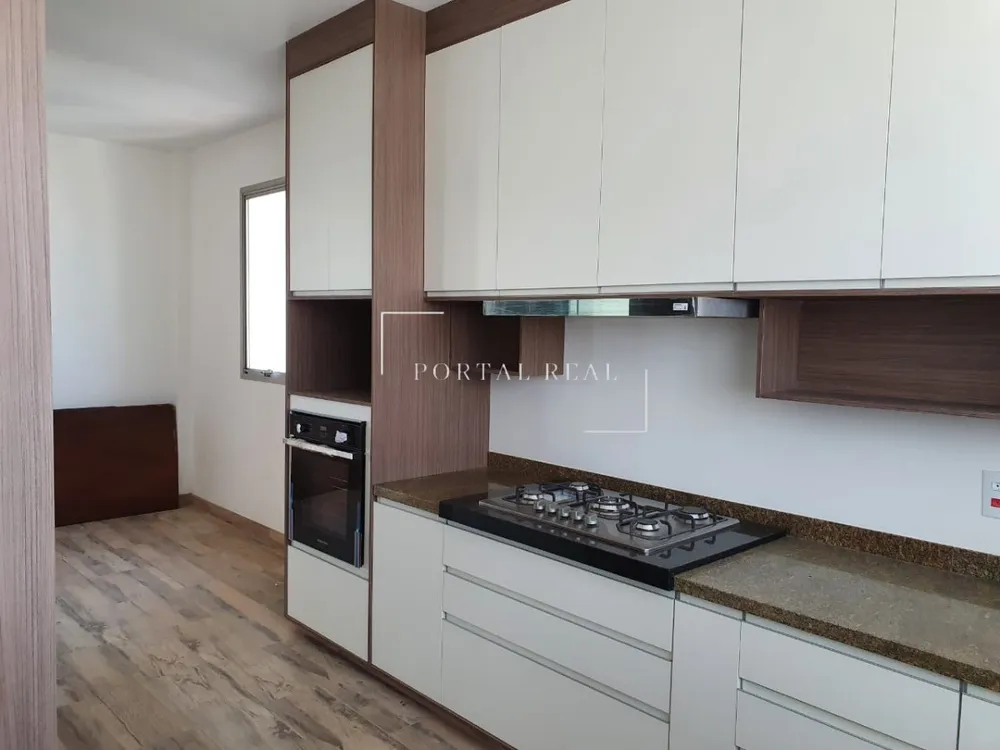 Apartamento, 3 quartos, 236 m² - Foto 1