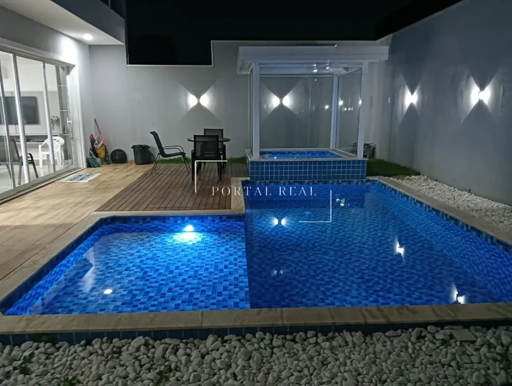 Casa, 3 quartos, 300 m² - Foto 1