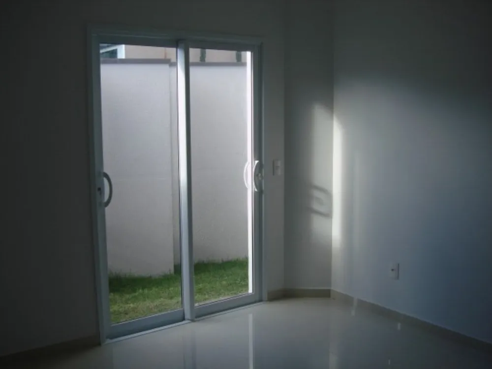 Casa, 3 quartos, 360 m² - Foto 1