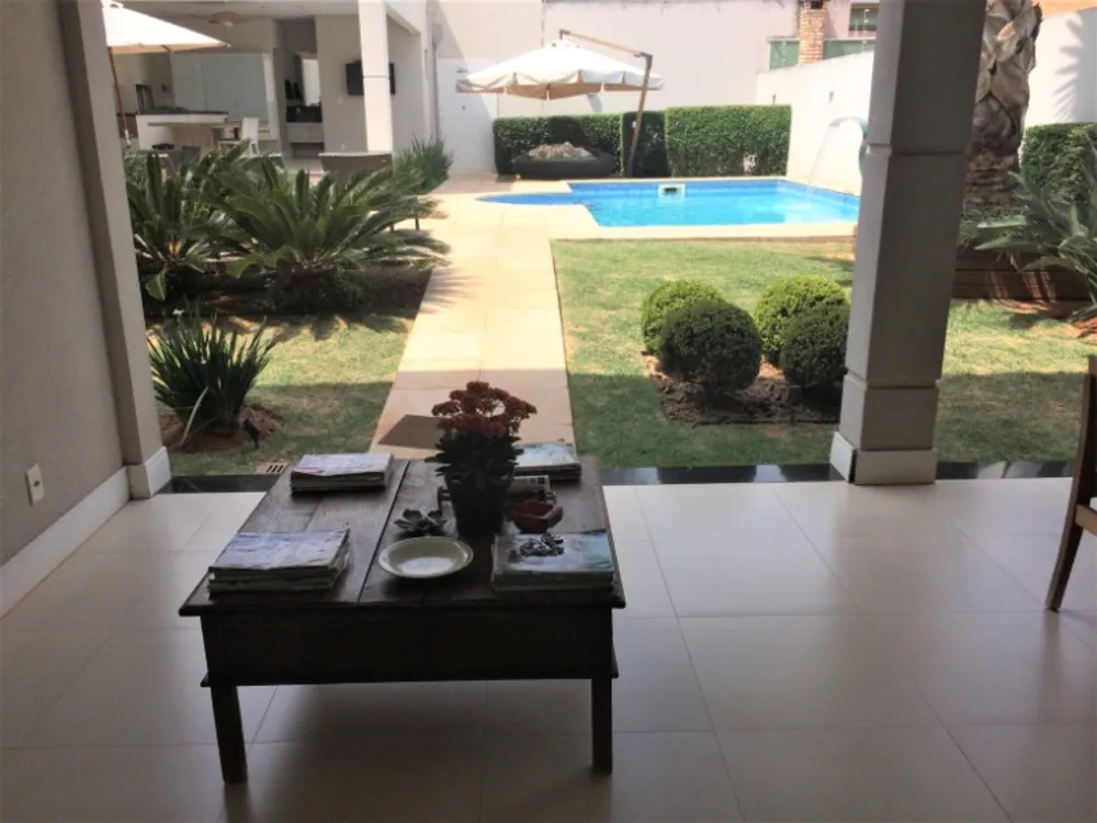 Casa, 3 quartos, 340 m² - Foto 3