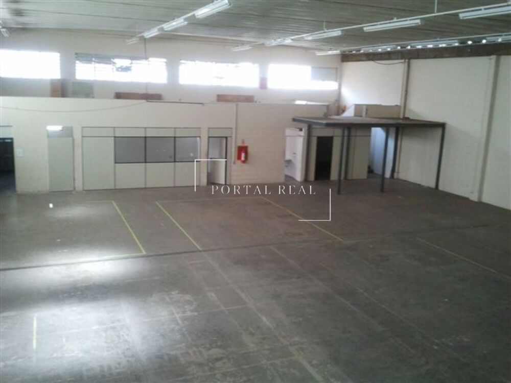 Depósito-Galpão, 1221 m² - Foto 1