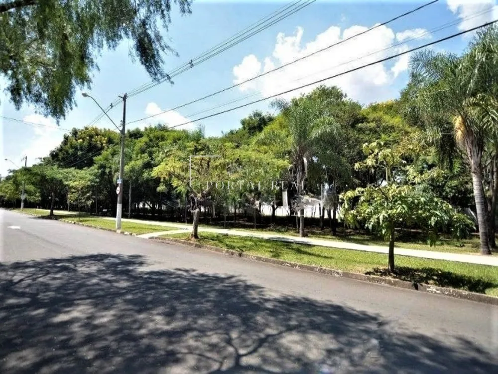 Casa, 3 quartos, 246 m² - Foto 2