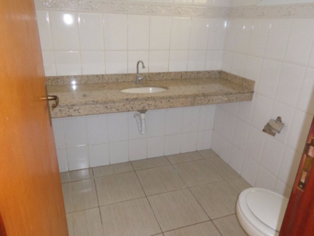 Casa, 4 quartos, 280 m² - Foto 26