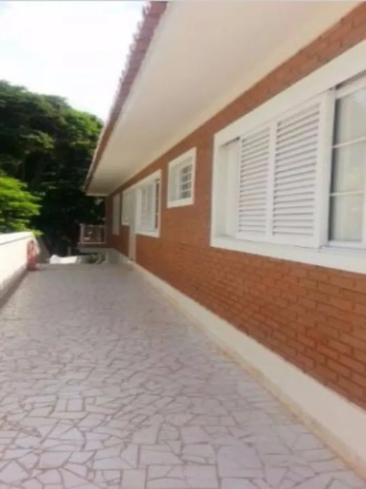 Casa, 4 quartos, 261 m² - Foto 1